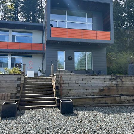 The Cube Apartment Cowichan Bay Bagian luar foto